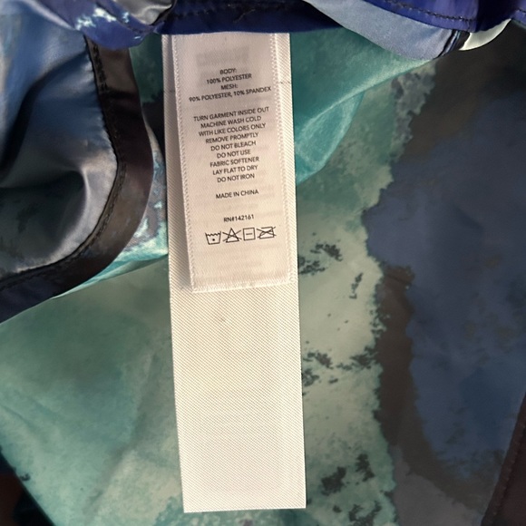 NWT LuLaRoe Determined Athletic Zip Jacket Medium Black Blue Hi-Low Vent - Picture 4 of 6